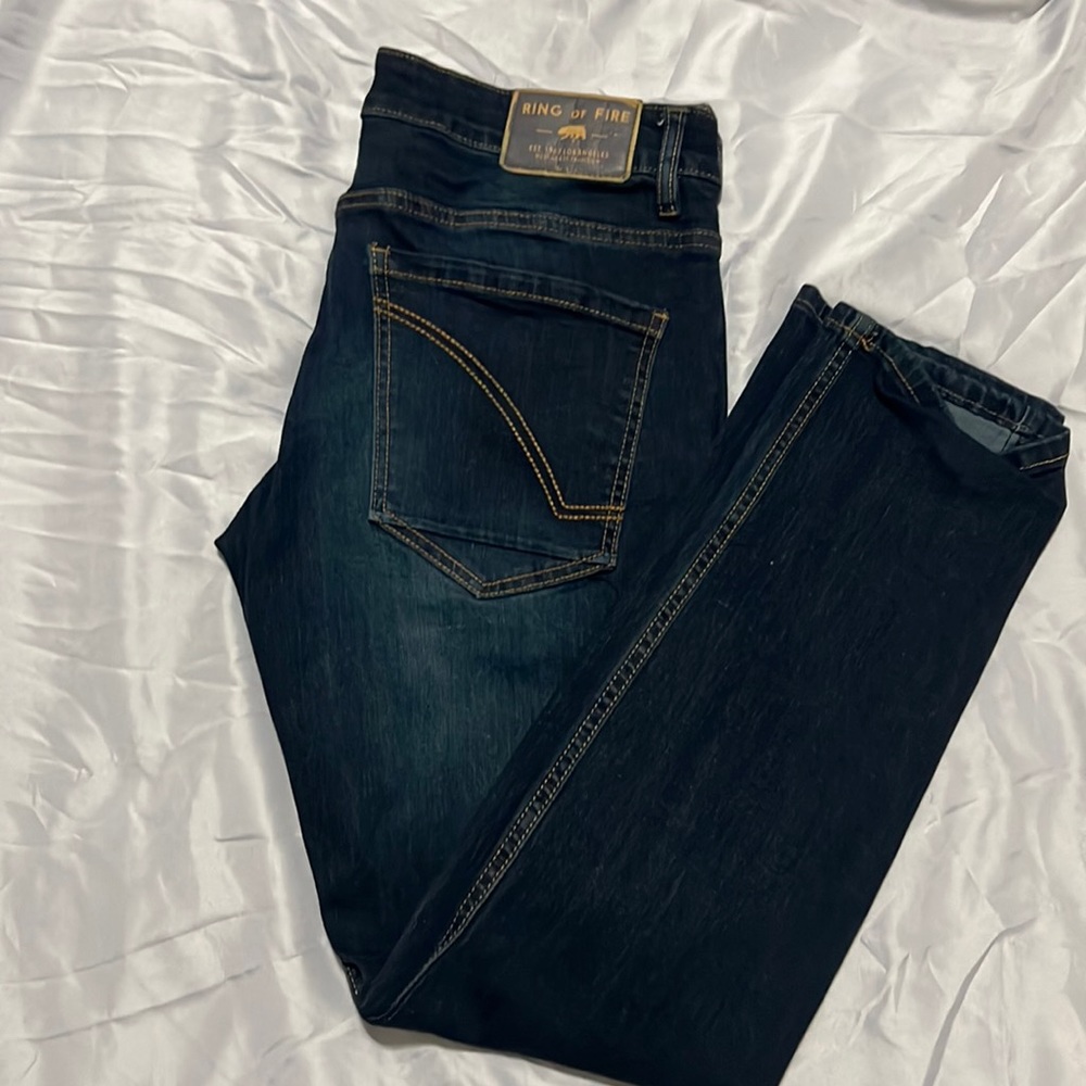 Mens Distressed Jeans